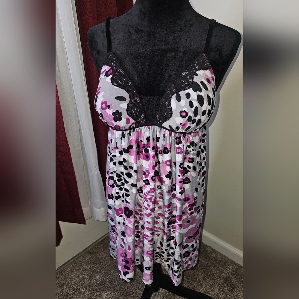In Bloom Women's Gown XL X-Large Adjustable Straps